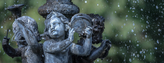 Beautiful fountain with cherubs